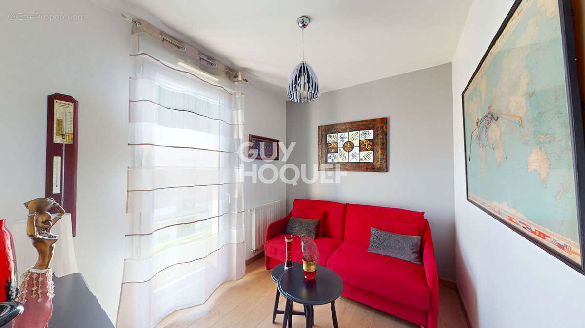 Appartement à SAINT-SEBASTIEN-SUR-LOIRE