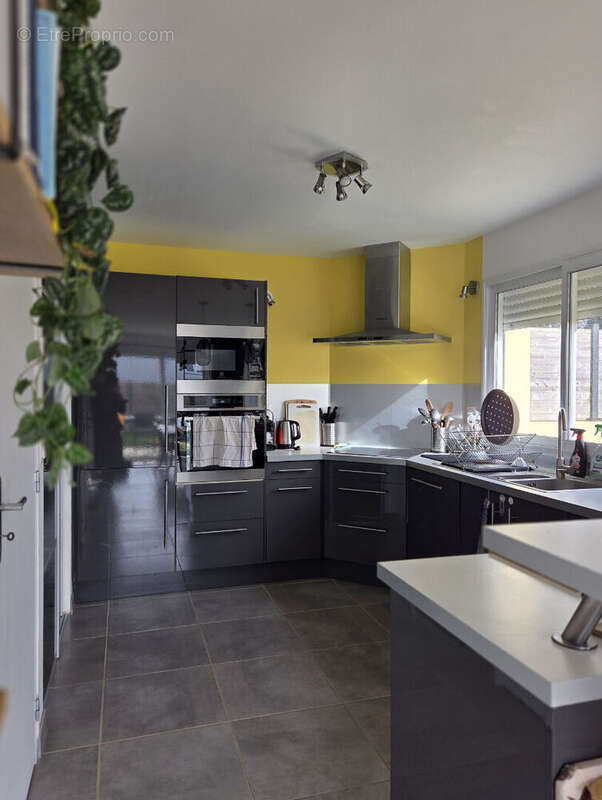 Maison à SAINT-RENAN