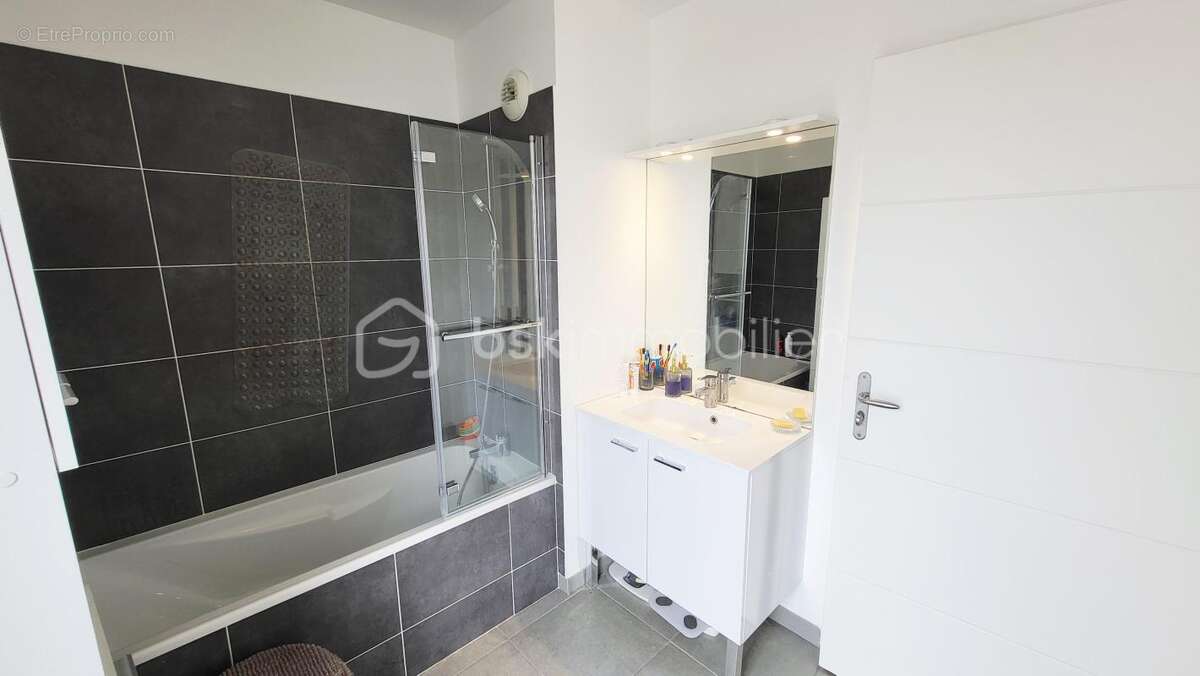Appartement avec 2 terrasses quartier Cernay / Dauphinot - photo 8