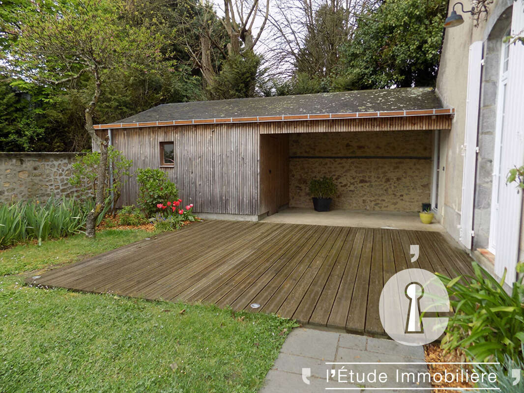 Maison à MAISONCELLES-DU-MAINE