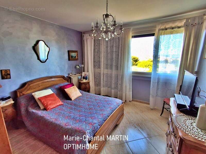 Appartement à MARSEILLE-8E