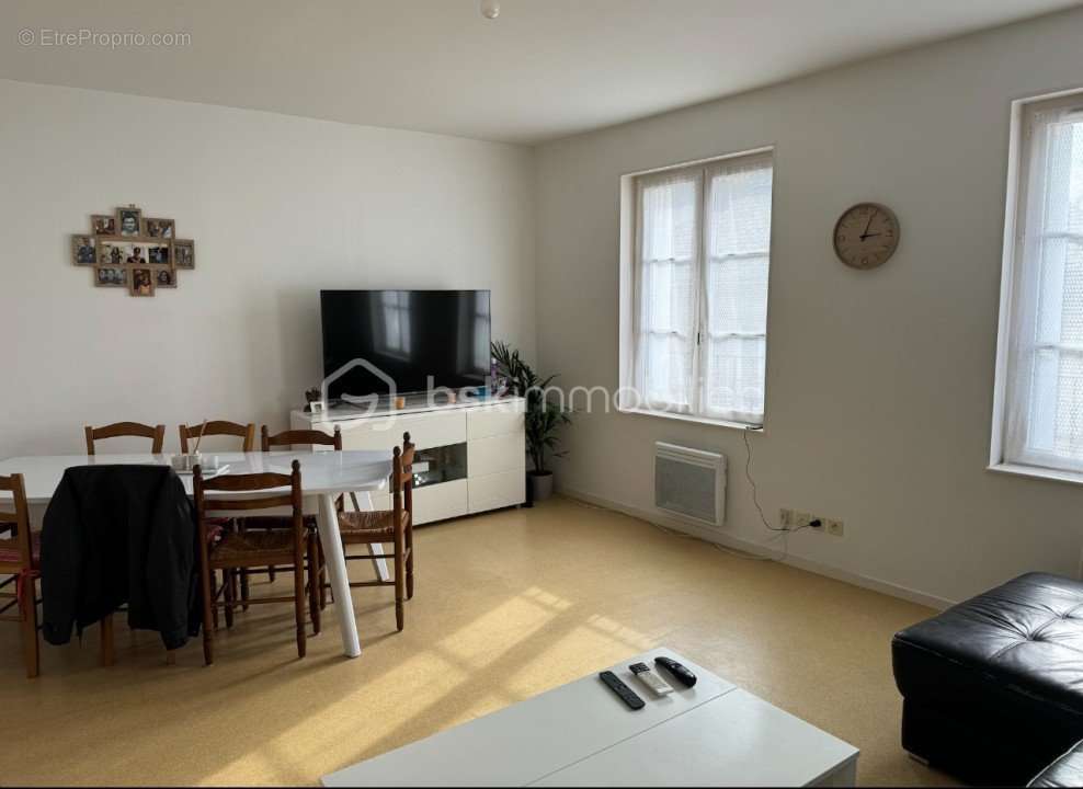 Maison à NEUILLE-PONT-PIERRE