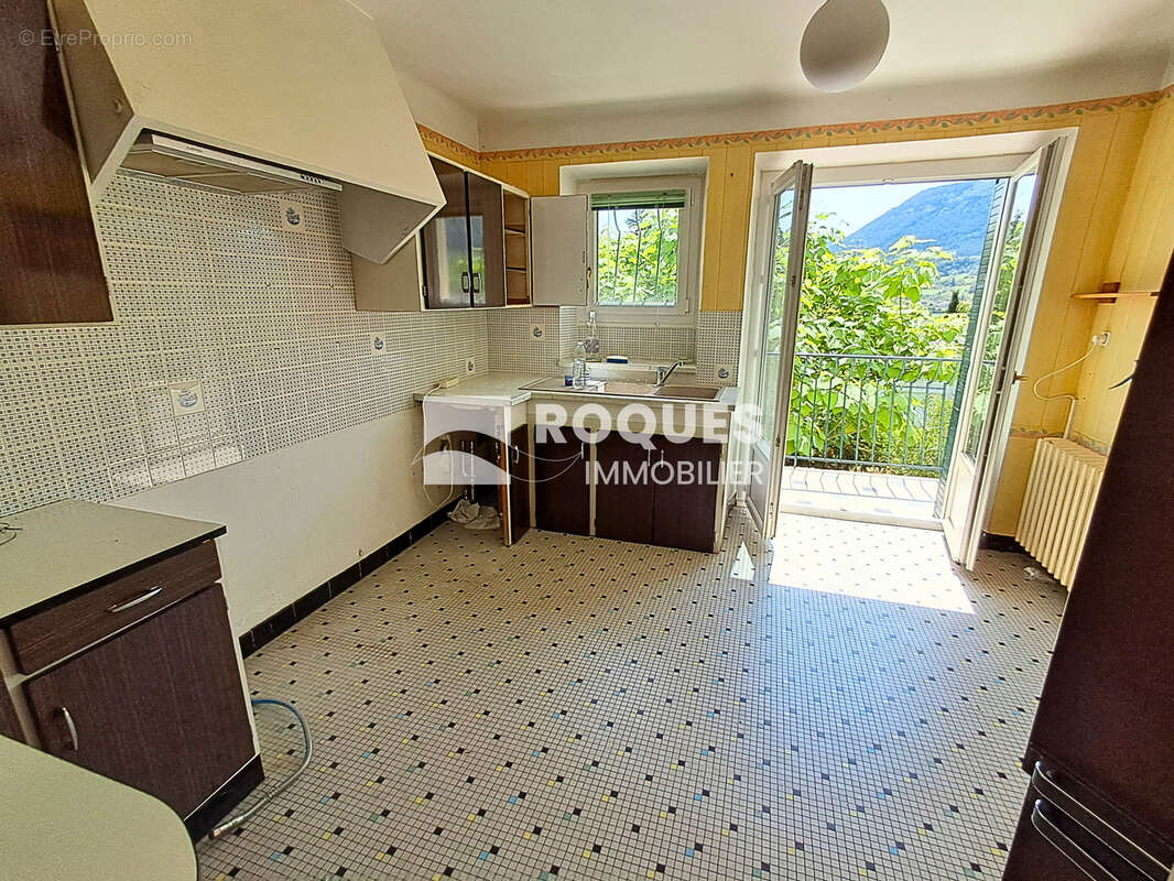 Maison avec piscine des année 50 à rénover - photo 9