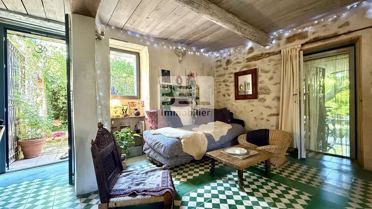 Maison à UZES