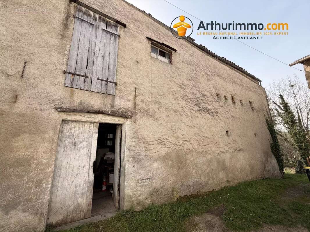 Maison à VILLENEUVE-D'OLMES