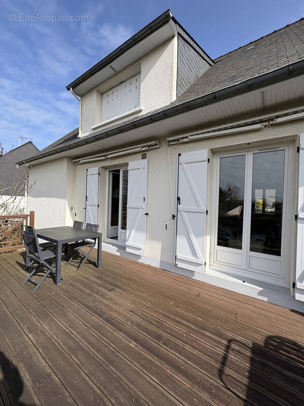 Maison à CERANS-FOULLETOURTE