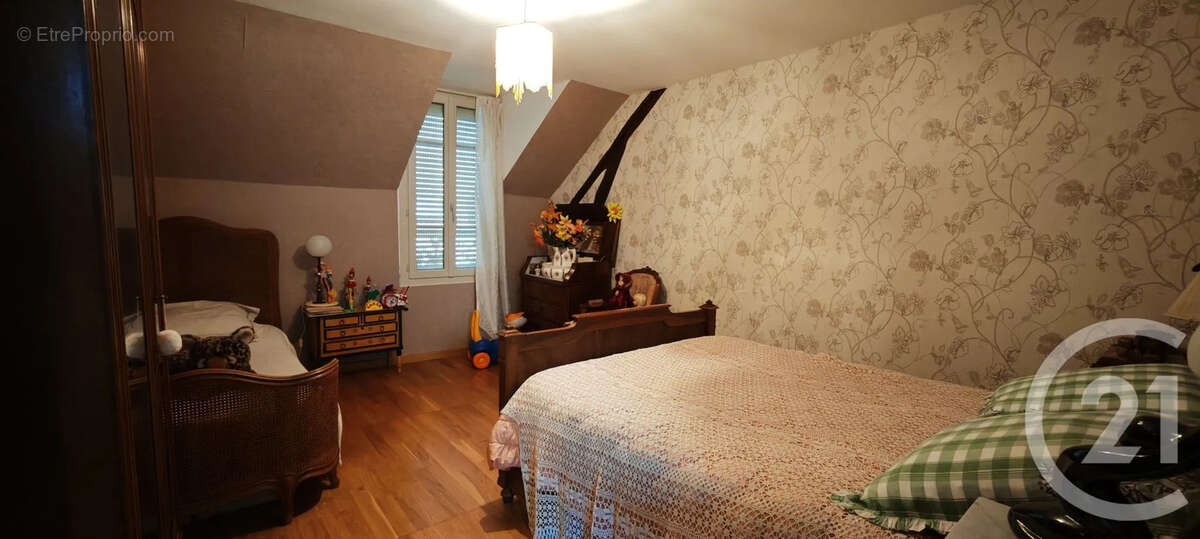 Maison à LOGRON