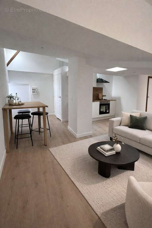 Appartement à TRETS