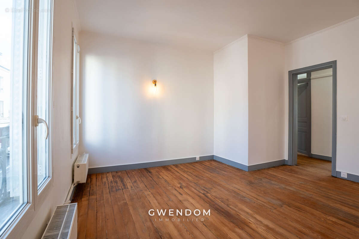 Appartement à ROSNY-SOUS-BOIS