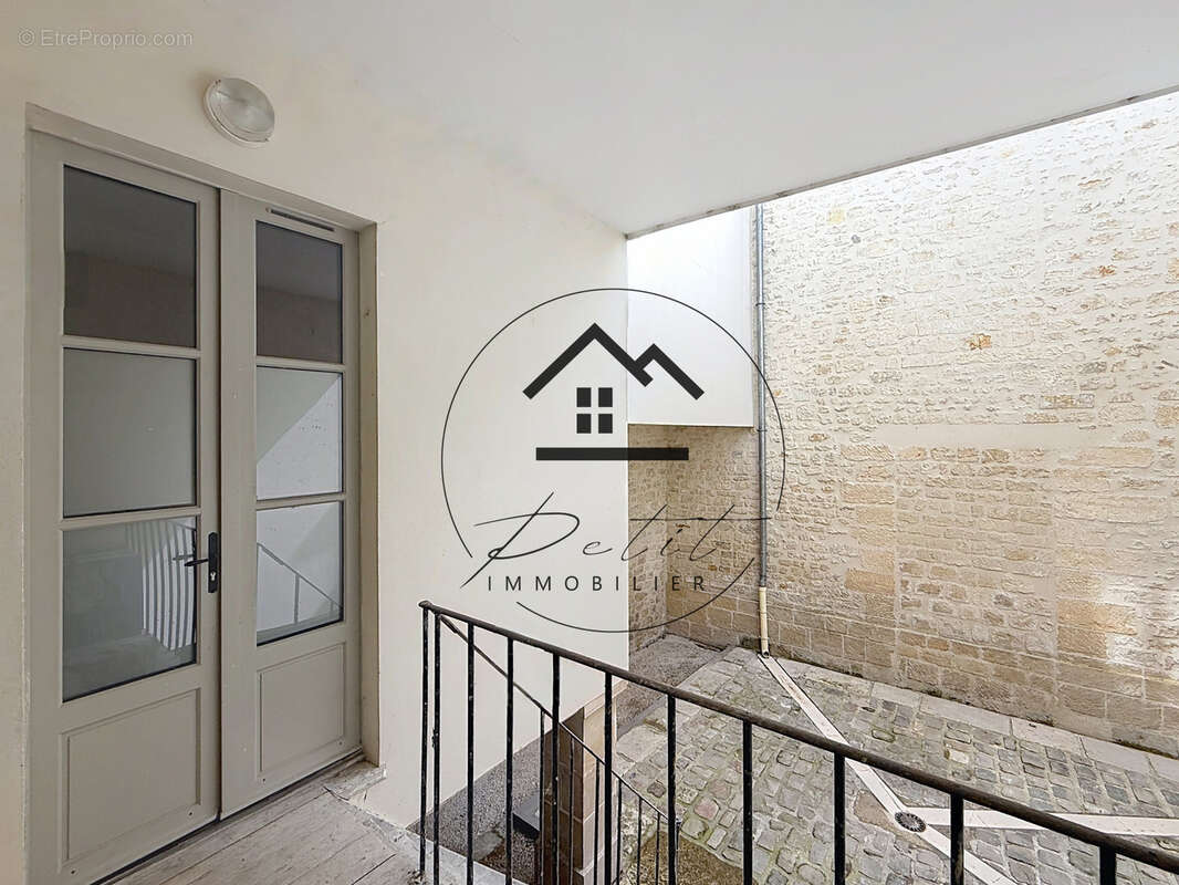 Commerce à CHANTILLY