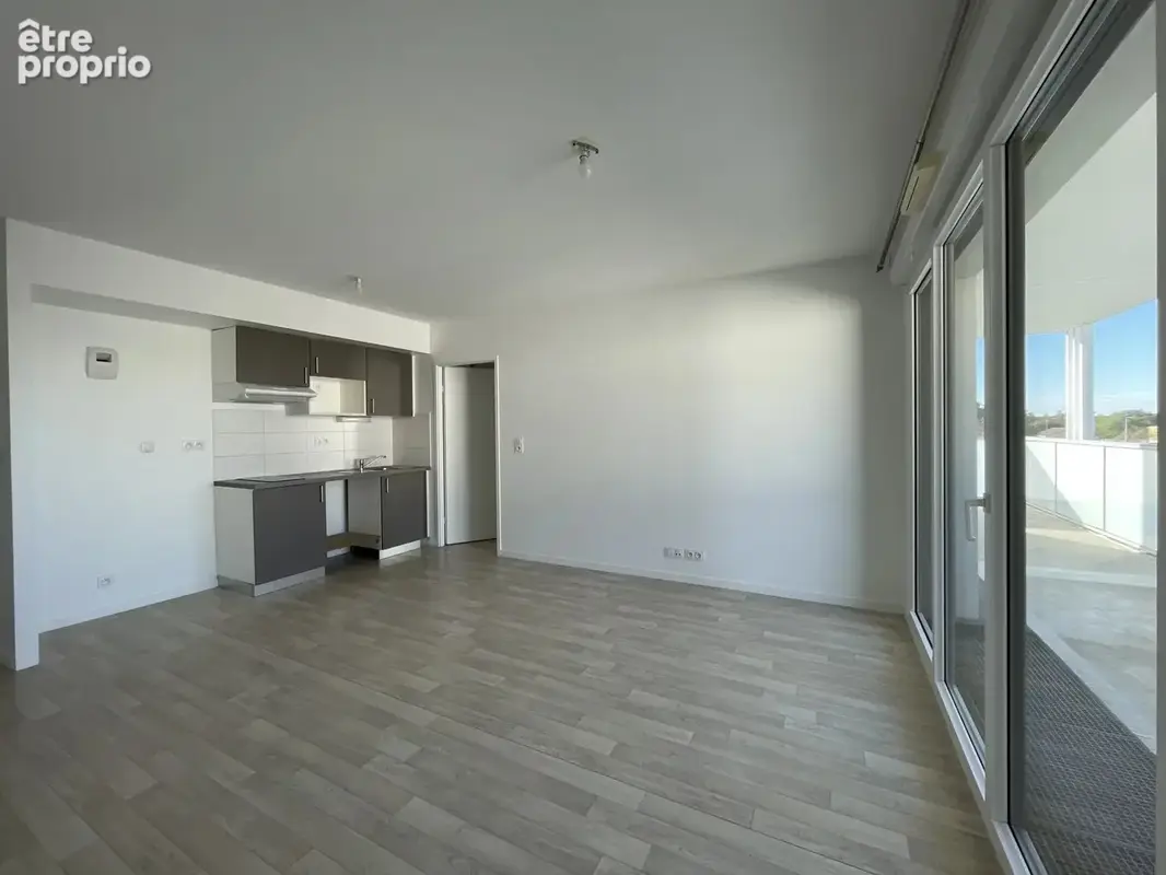 Bouguenais – neustrie  t2 45 m² – terrasse 18 m² – parking - photo 3