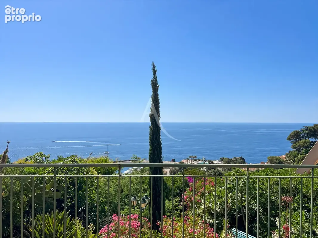 Un appartement rare avec vue mer,  131 m² avec terrasse et jardin - photo 14