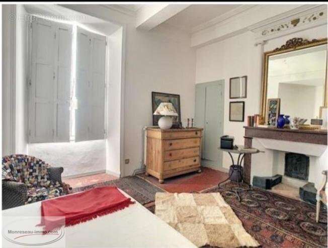 Maison à BAGNOLS-SUR-CEZE