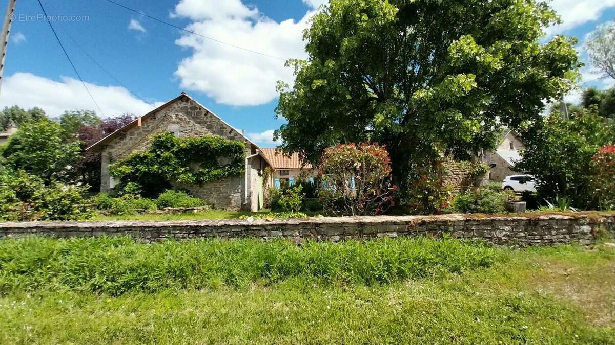 Maison à CASTANET