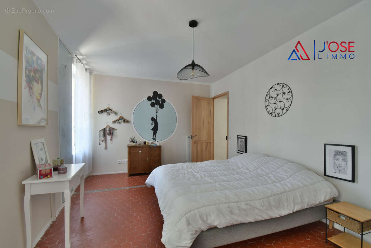 Suite confortable - Maison à MALLEMORT