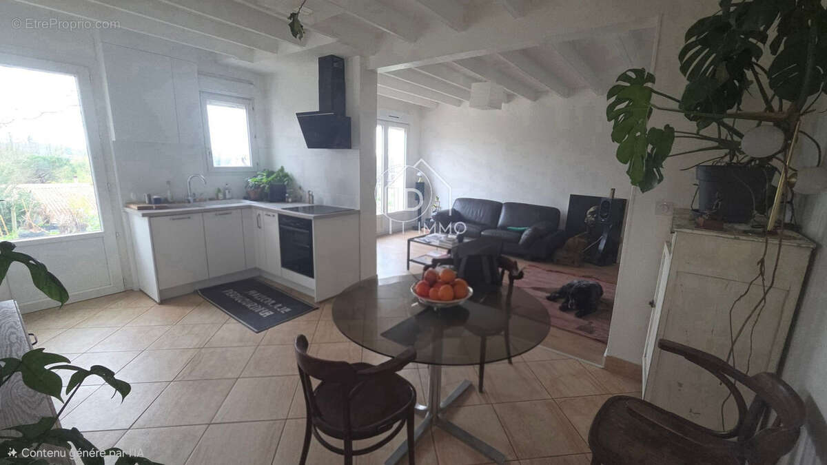 Maison à MONTPON-MENESTEROL