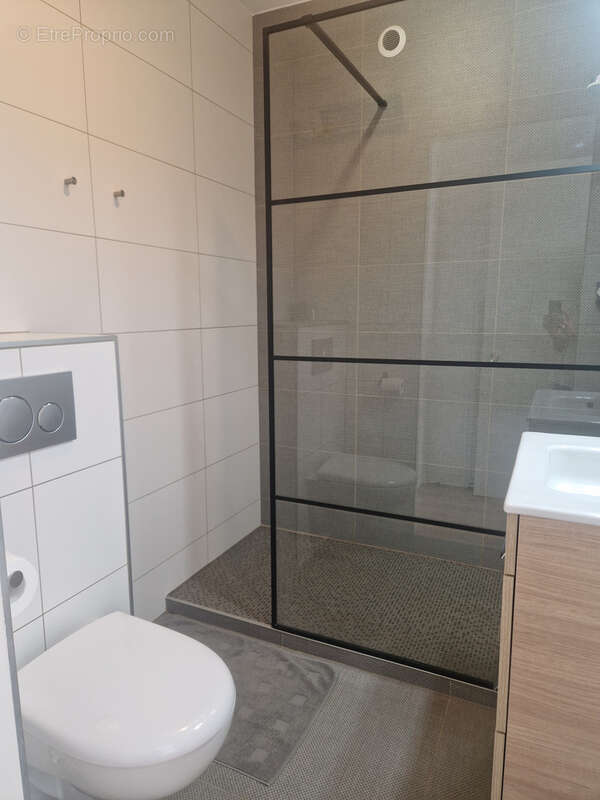 Appartement 2 PIECES avec cave et parking - ST JEAN DE LUZ - photo 12