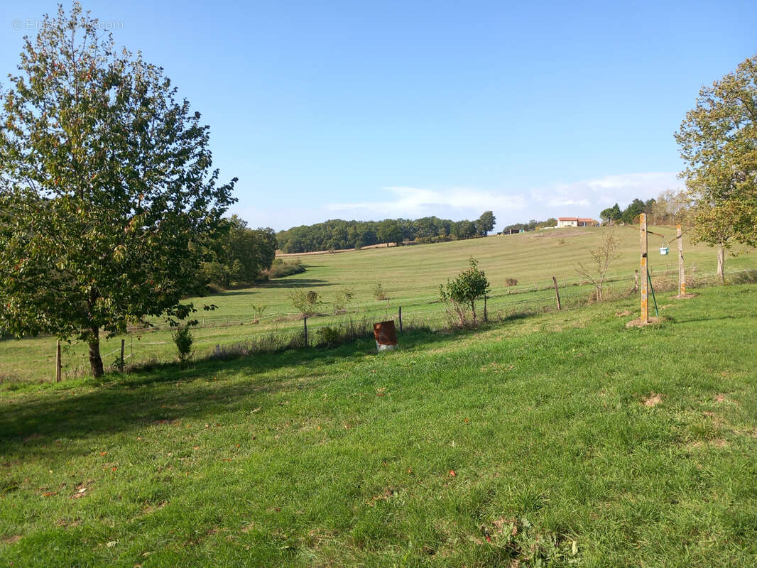 Maison à CONDEZAYGUES