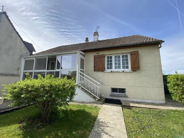 Maison à MONTDIDIER