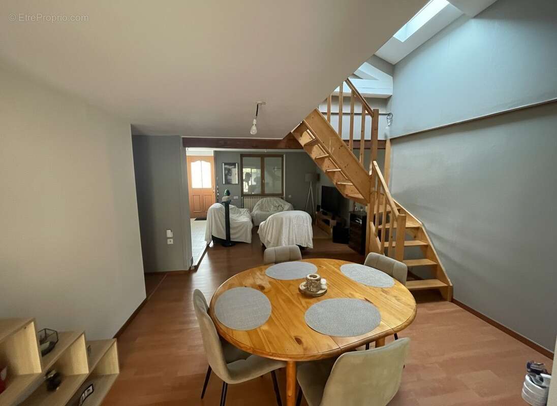 Maison à ROMANS-SUR-ISERE