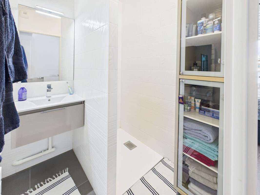 Appartement à ISSY-LES-MOULINEAUX