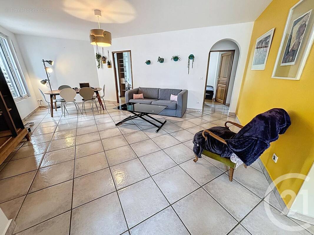 Appartement à LYON-7E