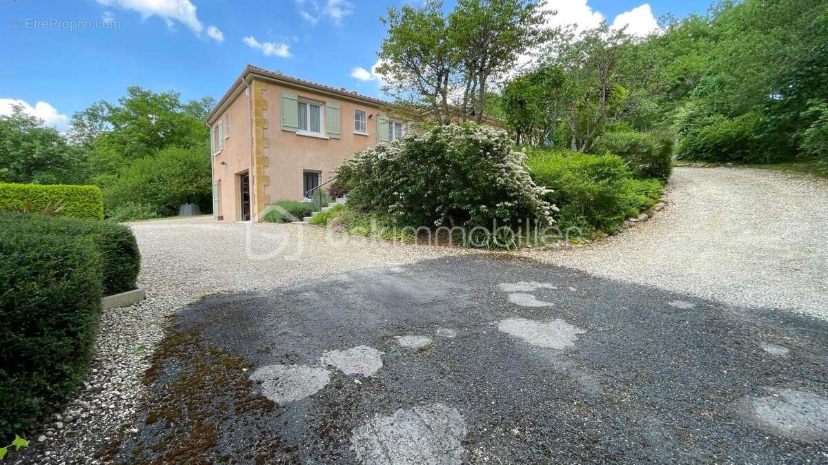 Maison à LALINDE