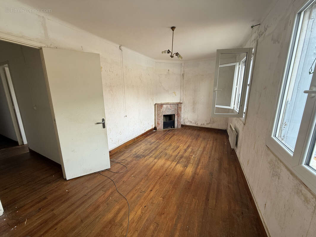 Maison à L&#039;ISLE-EN-DODON