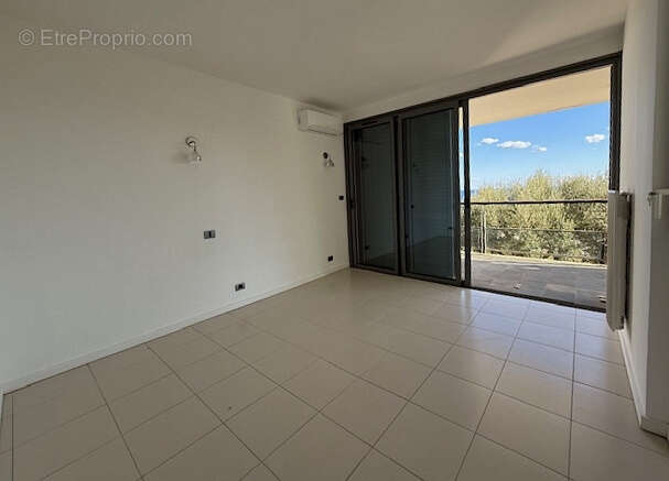Appartement à VILLE-DI-PIETRABUGNO