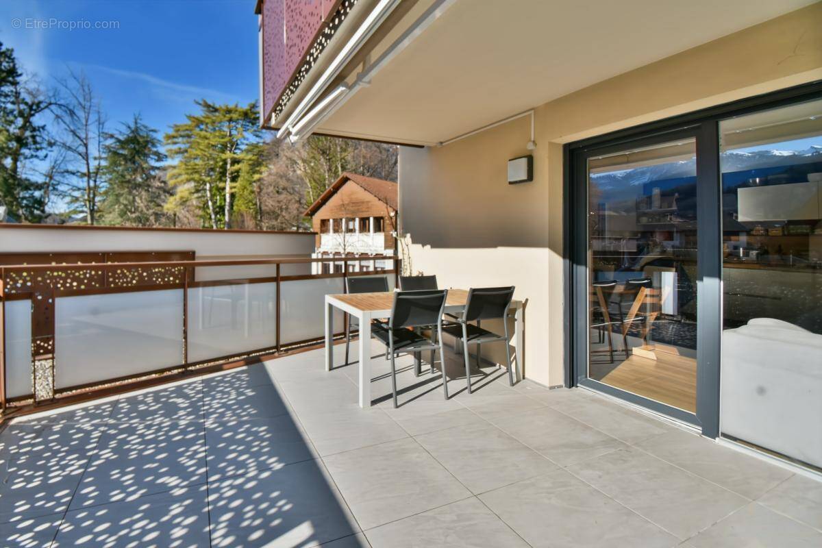Appartement à FAVERGES