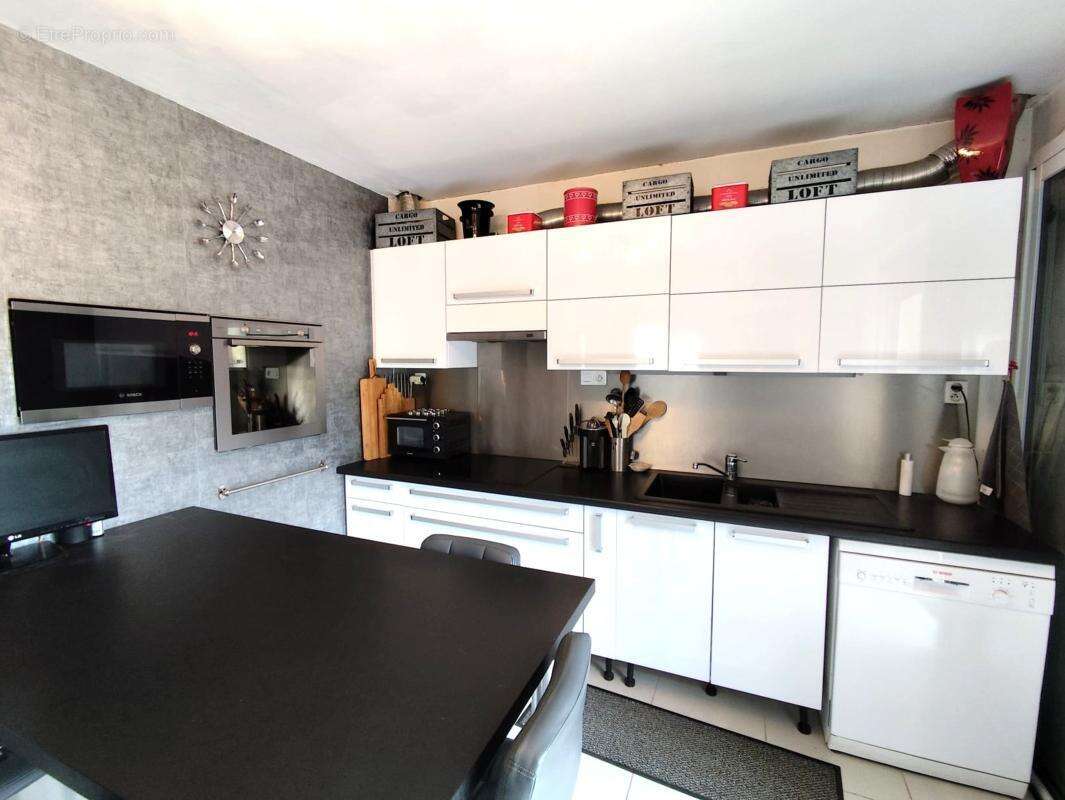 Maison à COURVILLE-SUR-EURE