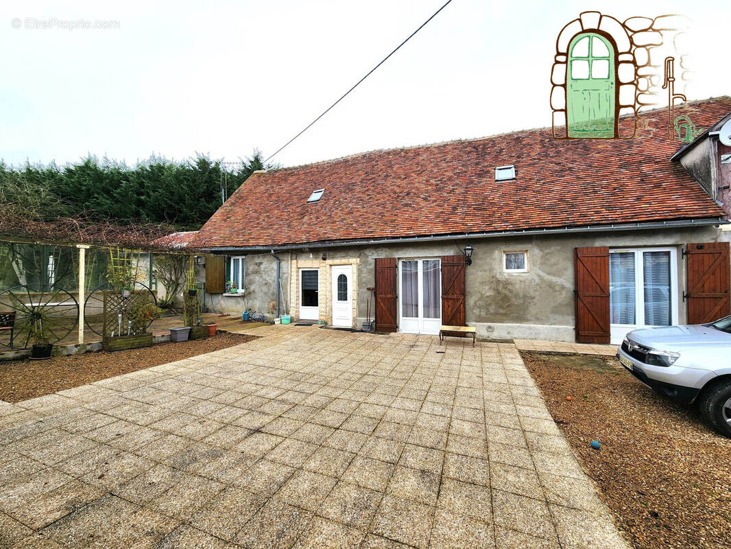Maison à DROUE