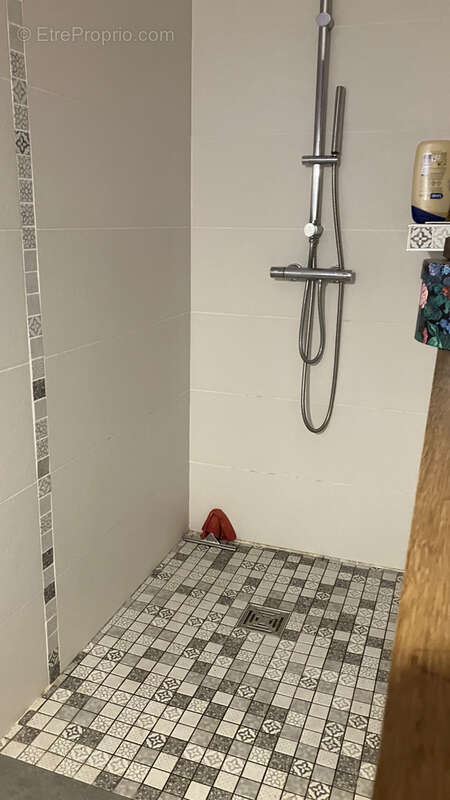 Maison à EYMOUTIERS