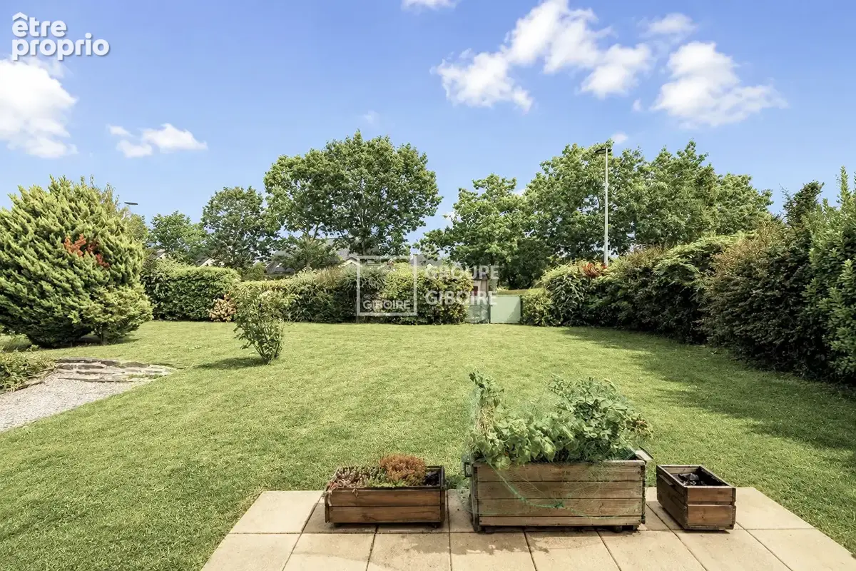 A VENDRE - GIBOIRE *EXCLUSIVITE* Maison d'env. 150m 4 chambres, Double garage atelier - SAINT ERBLON - photo 7