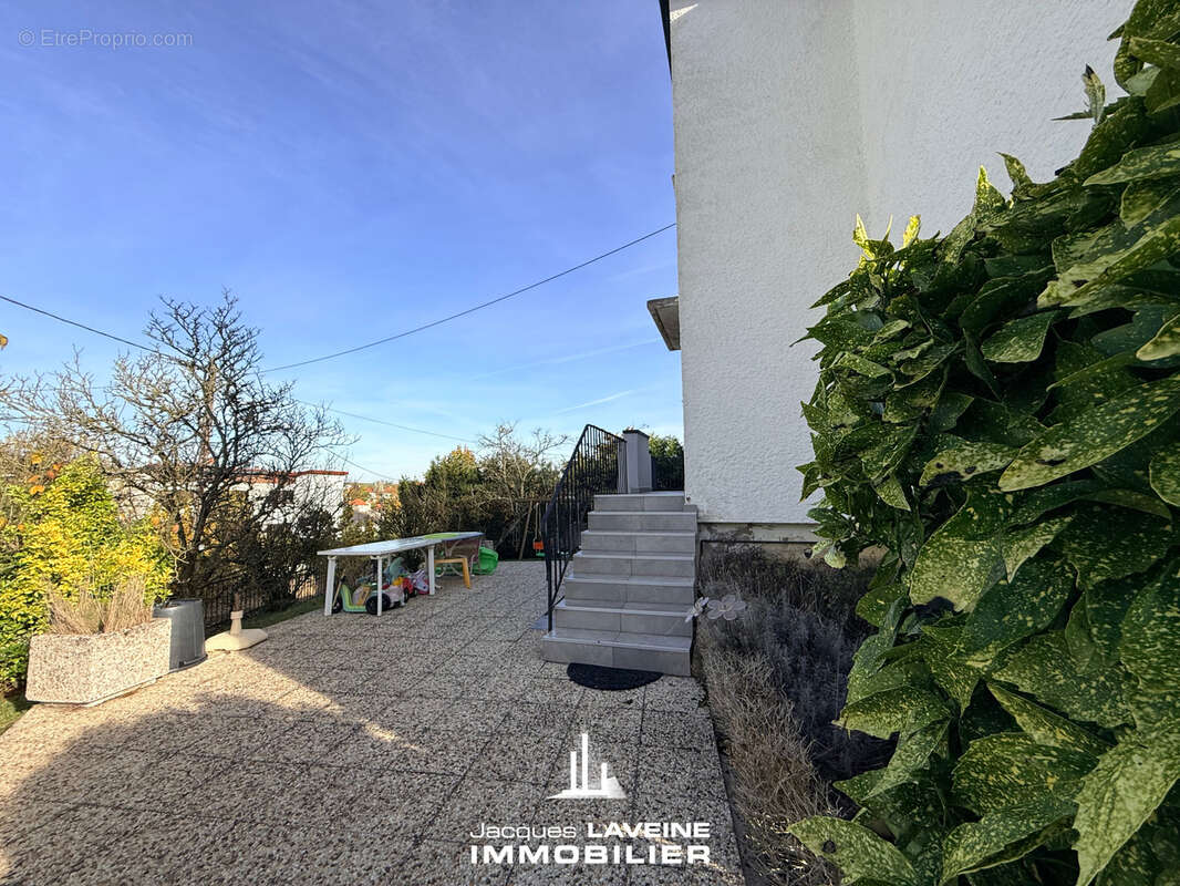 Maison à LE BAN-SAINT-MARTIN