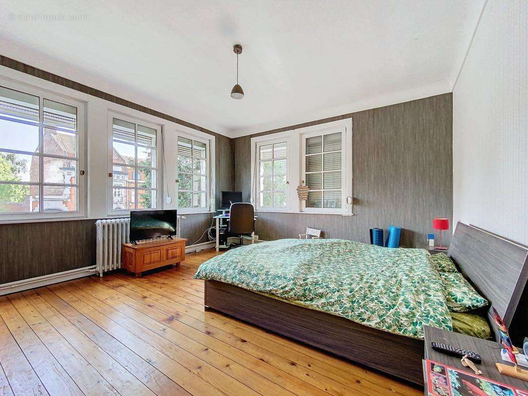 Maison à LA CHAPELLE-D&#039;ARMENTIERES