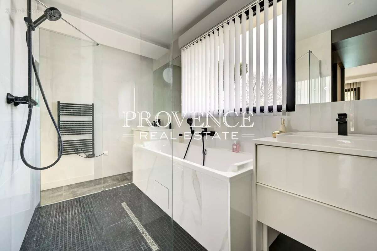 Maison à MARSEILLE-11E