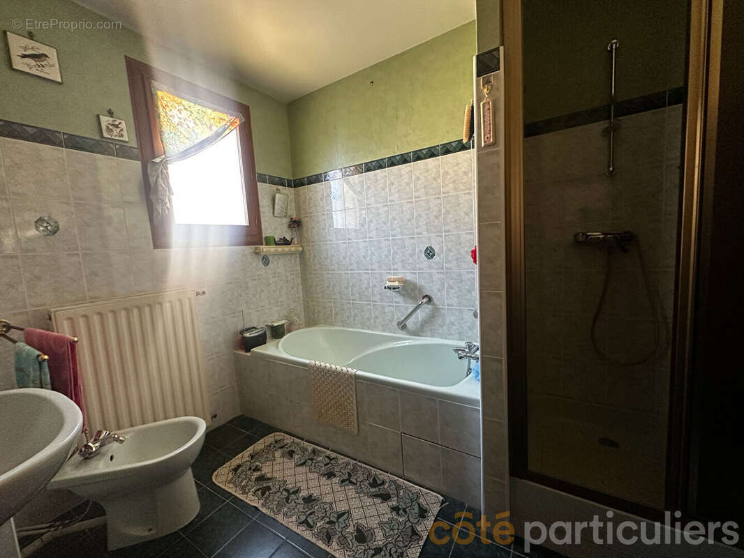 Appartement à SAINT-AMAND-MONTROND