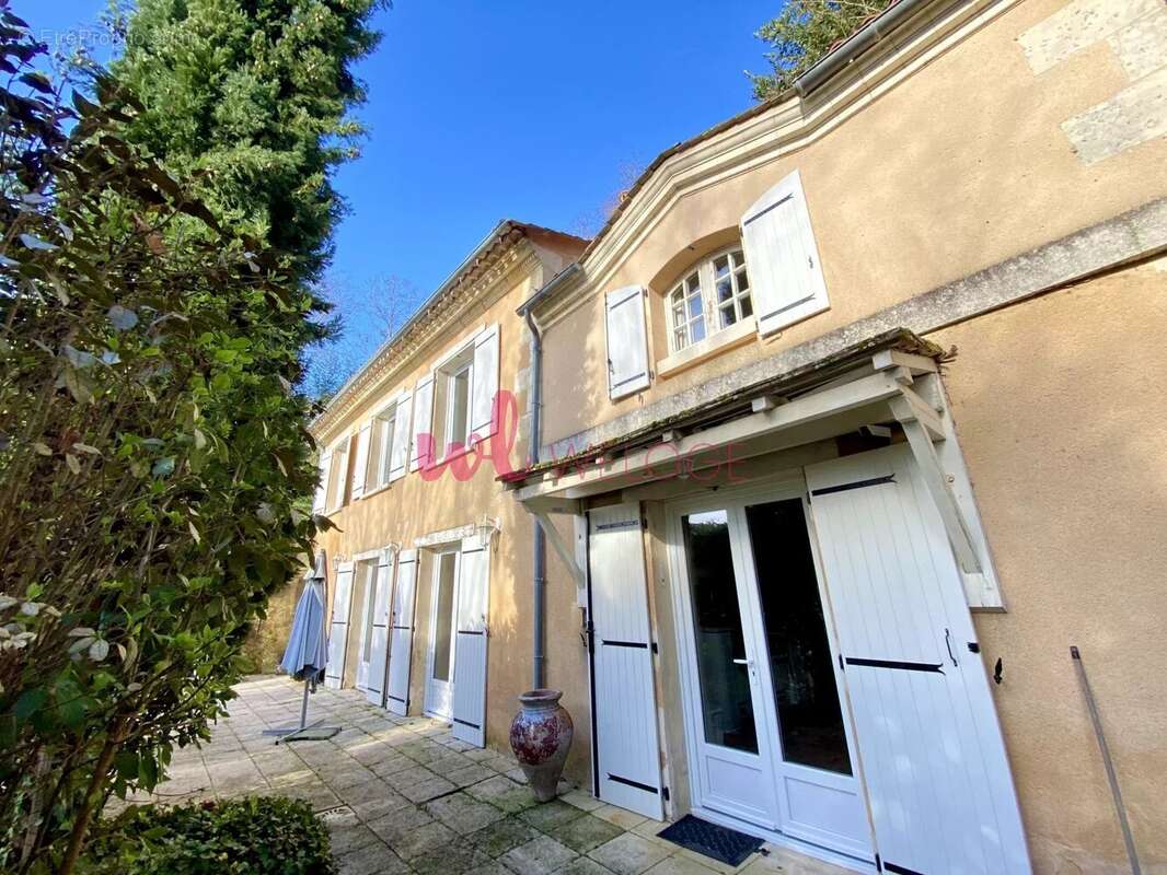 Maison à BOURG