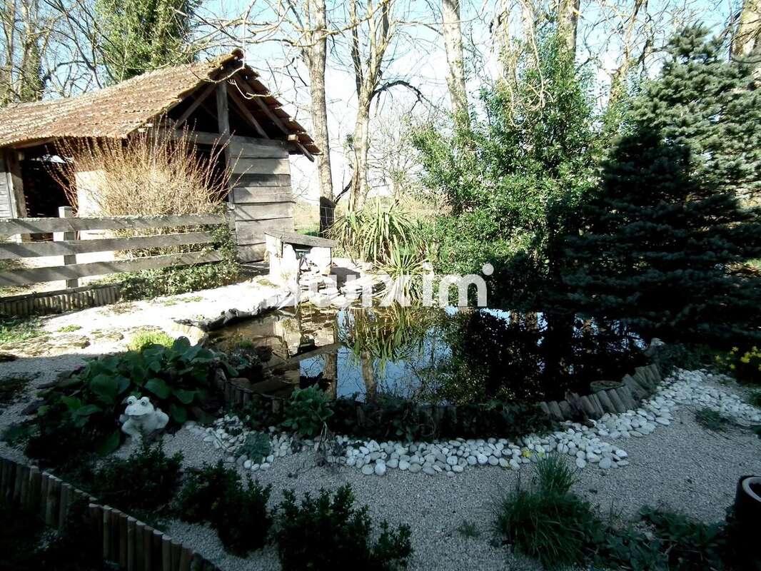 Maison à LONS-LE-SAUNIER