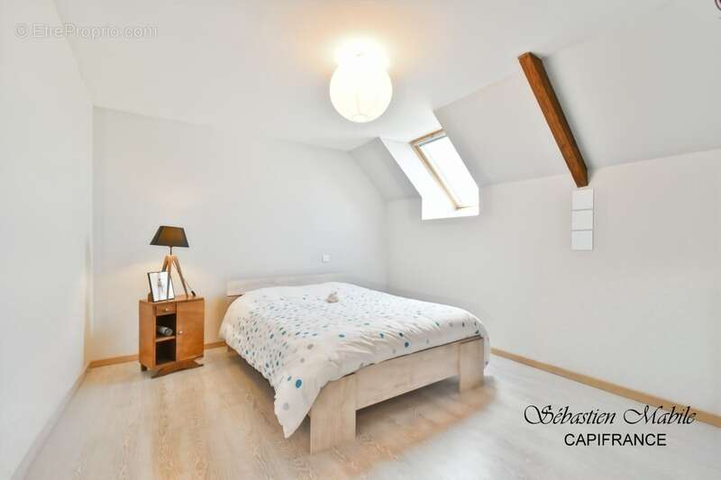 Maison à ROZ-SUR-COUESNON