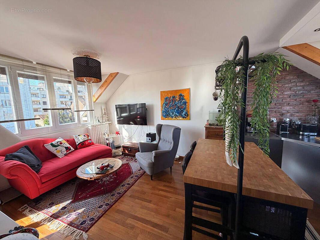 Appartement à NOGENT-SUR-MARNE