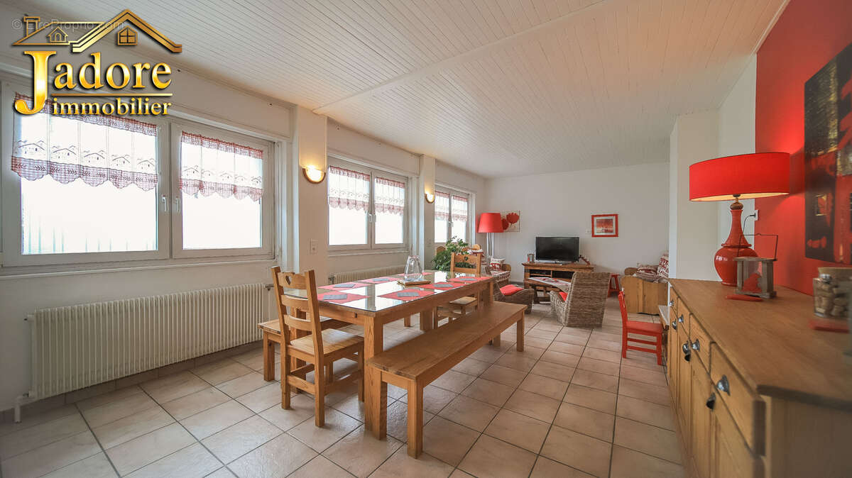 Maison à LE BONHOMME