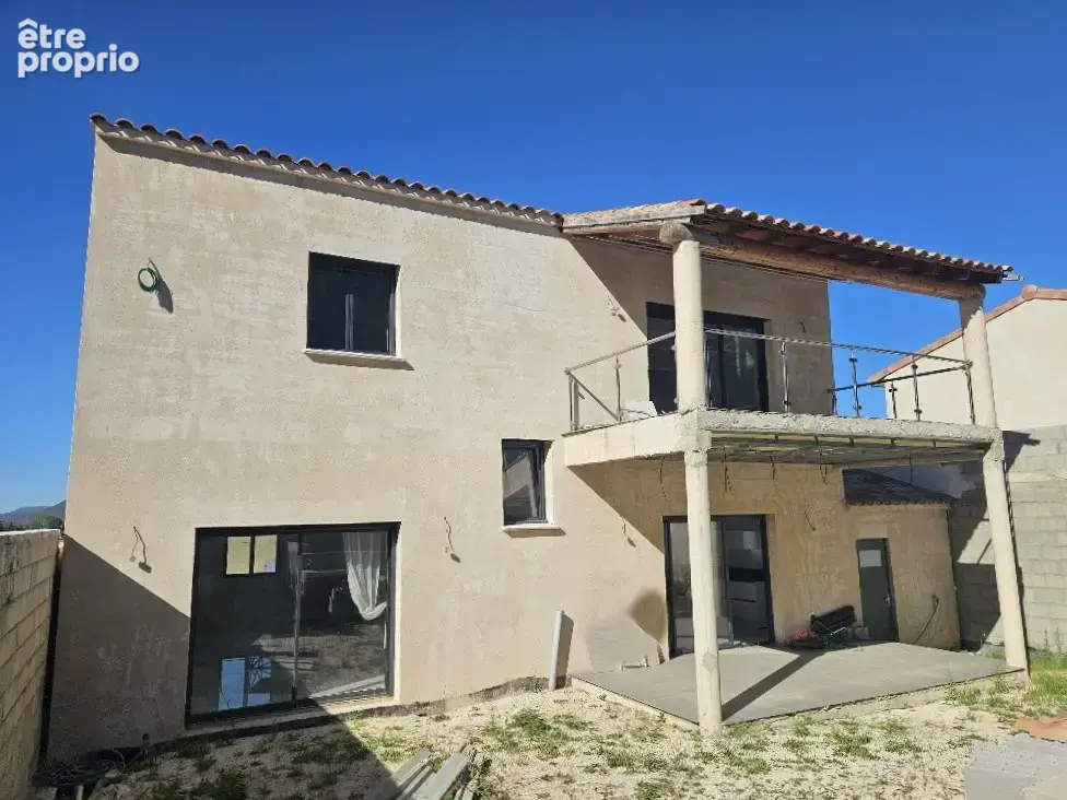 Maison à PIOLENC