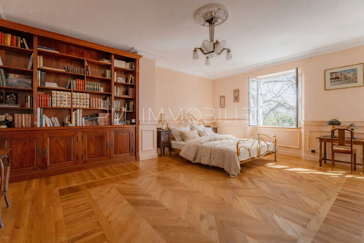 Maison à ANSOUIS