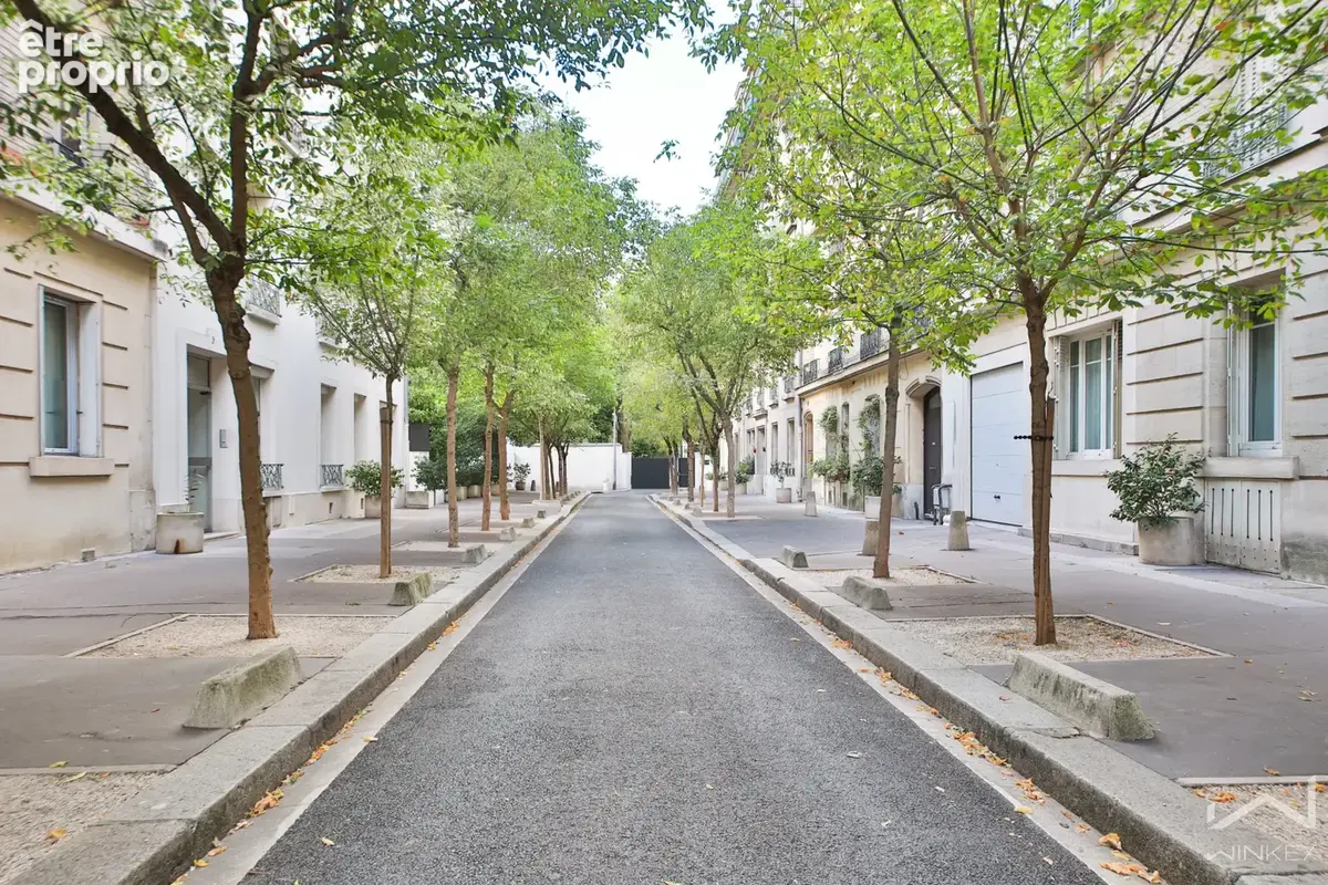 Rue de Lille à Neuilly sur Seine : un 3 pièces refait à neuf, au calme d'une allée privée - photo 11