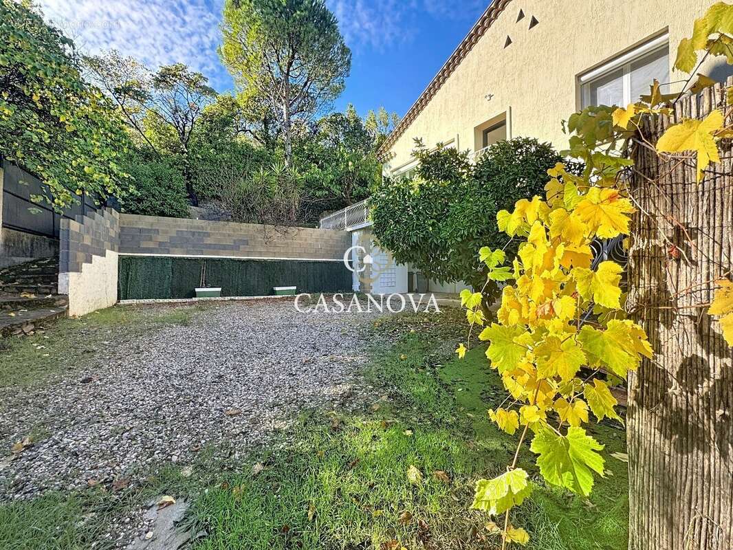 Maison à CLERMONT-L'HERAULT
