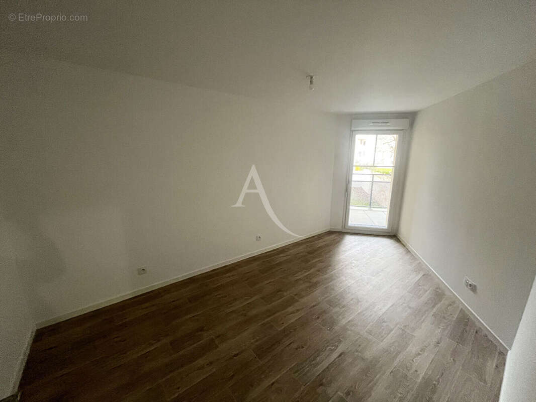 Appartement à DOURDAN