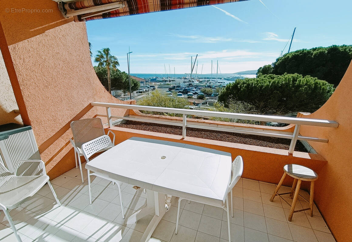 Appartement à FREJUS