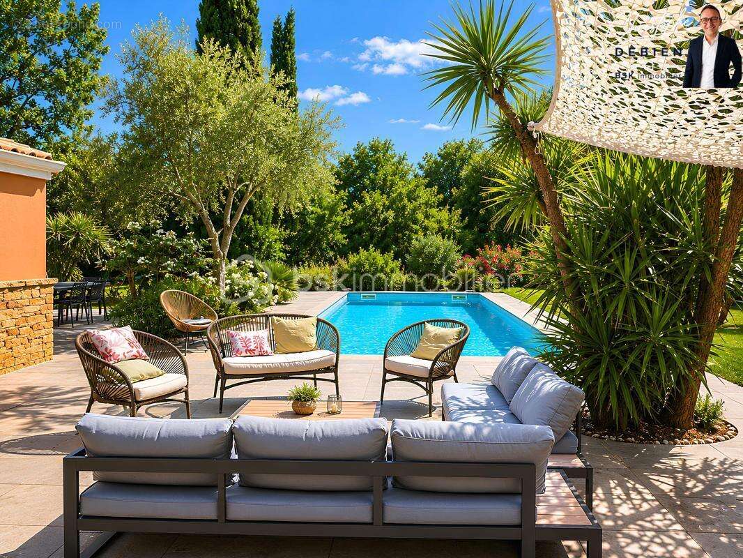 Couëron / atlantis – un écrin de verdure - propriété familiale de 246 m², 5 chambres, piscine, pool-house, terrain 3 319 m² - photo 2